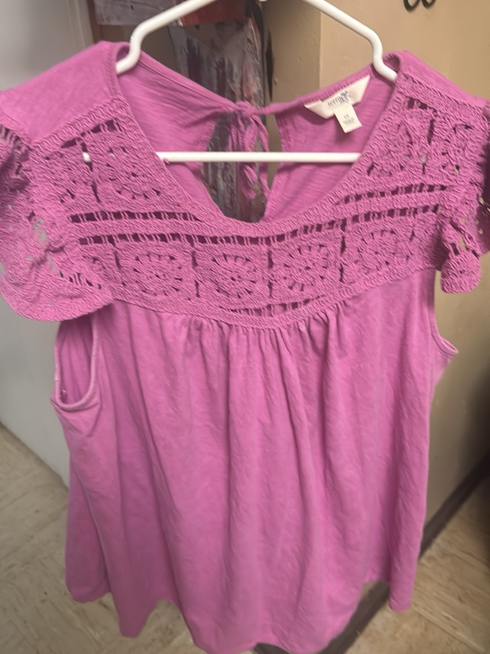 Universal Thread Pink Crochet-Detail Sleeveless Women's Camisole